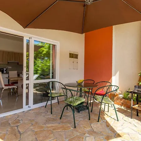 Nada Apartment Kraljevica